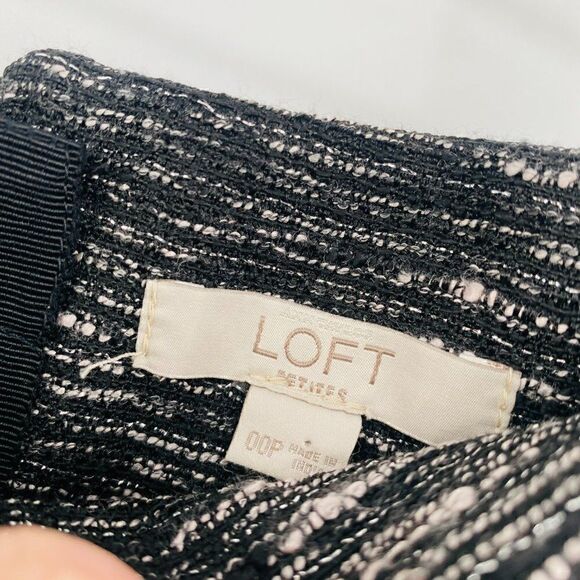 LOFT Size 00P Black Metallic Weave Tweed Pleated Fully Lined Skirt - Picture 6 of 9